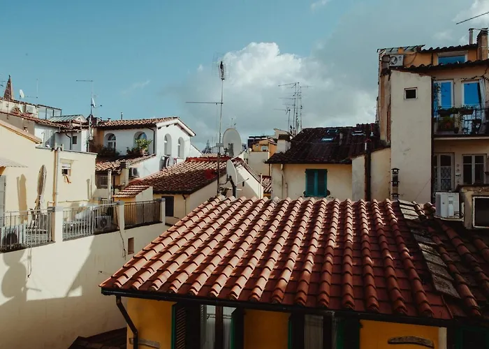 Vista E Tetti Ai Canacci *